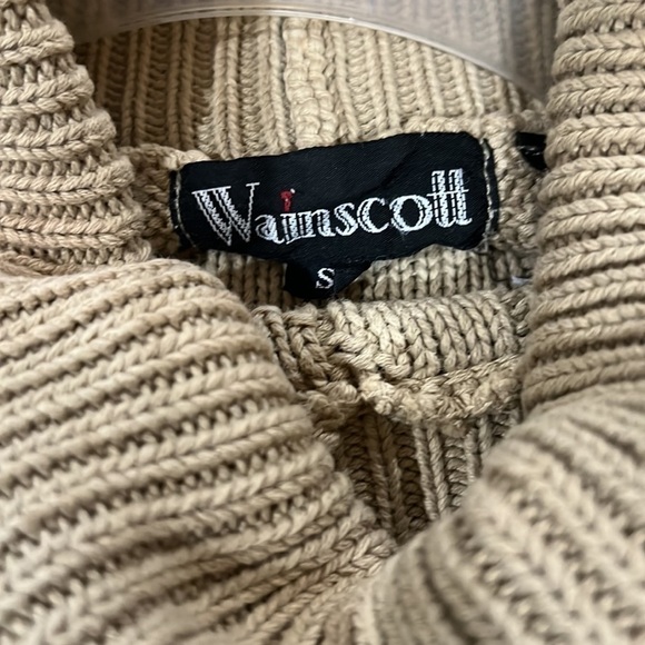 Wainscott Beige Cable Knit Turtleneck Sweater Small - Picture 3 of 3